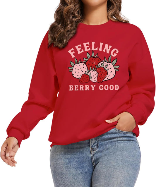 Cute Strawberry Graphic Crewneck Sweatshirt for Women Long Sleeve